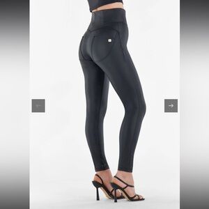 Freddy WR.UP Pants Womens Small US 6 Gray Stretch Low-Rise